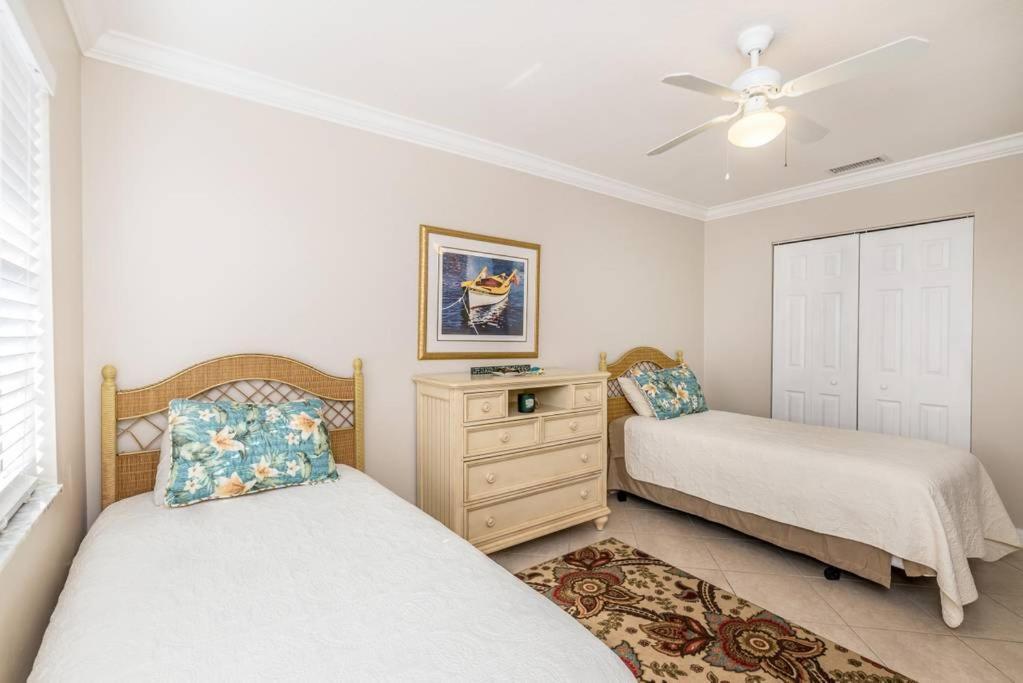 Ocean Vacation Breeze Villa แลนแทนา ภายนอก รูปภาพ