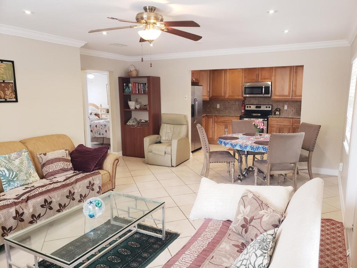 Ocean Vacation Breeze Villa แลนแทนา ภายนอก รูปภาพ