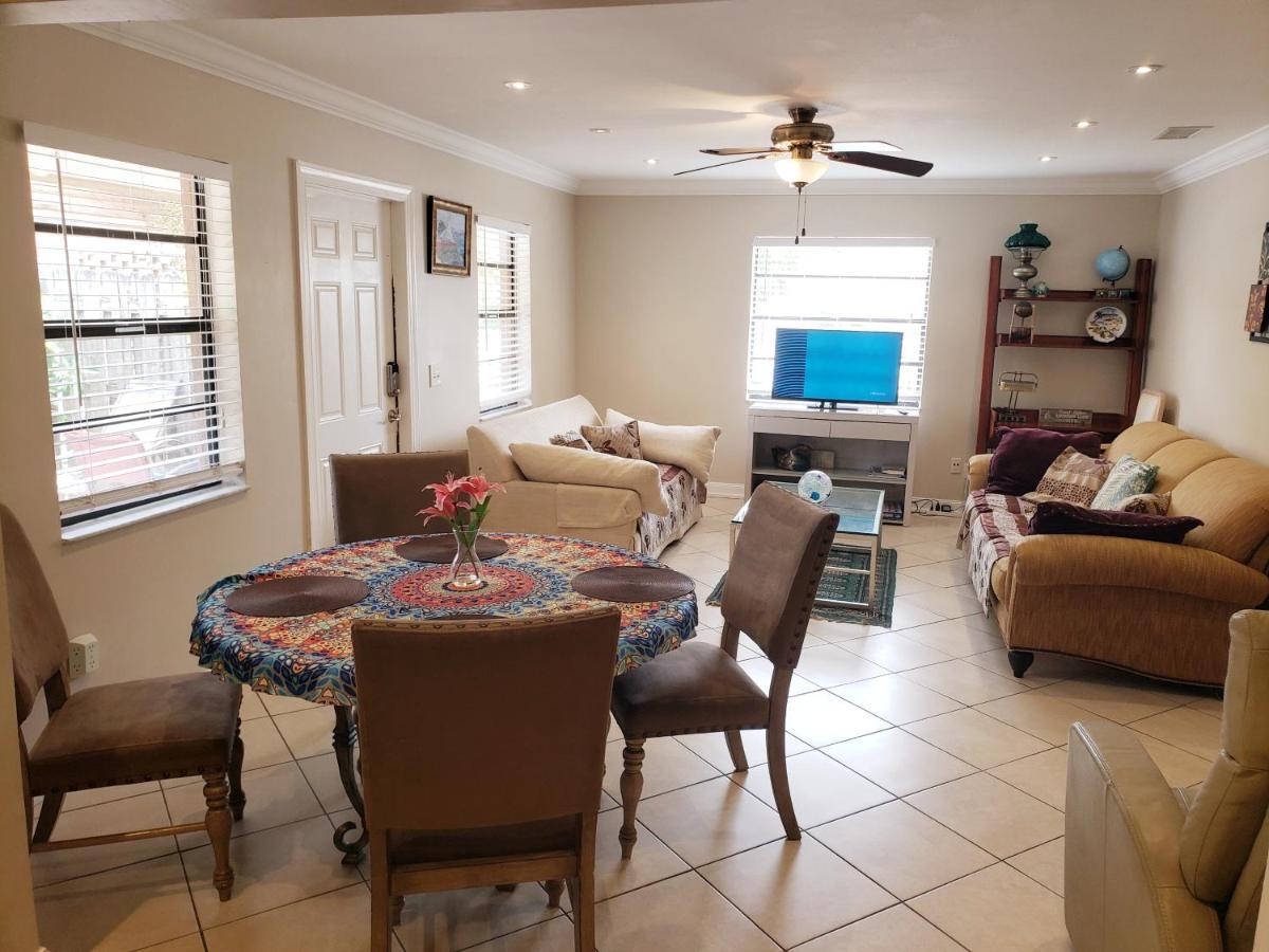 Ocean Vacation Breeze Villa แลนแทนา ภายนอก รูปภาพ